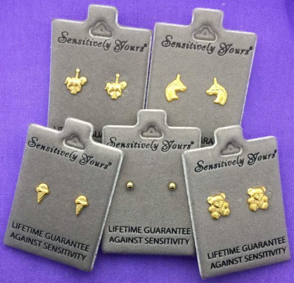 Gift Box of 5 Children’s Gold Earrings – GB007