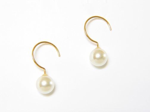 Gold Hook Earrings with Pearl – JA143