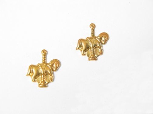 Gold Carousel Horse Earrings – JA213