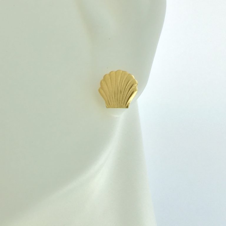 Gold Scallop Shell Earrings | Hypoallergenic Earrings | Sensitively Yours