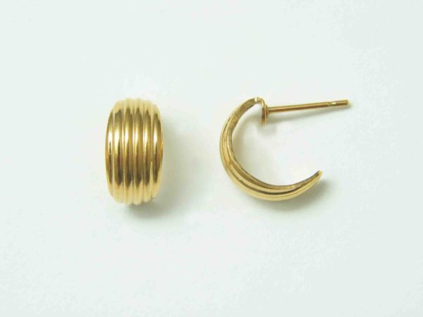 Gold Straight Lined Hoop Earrings – JA265