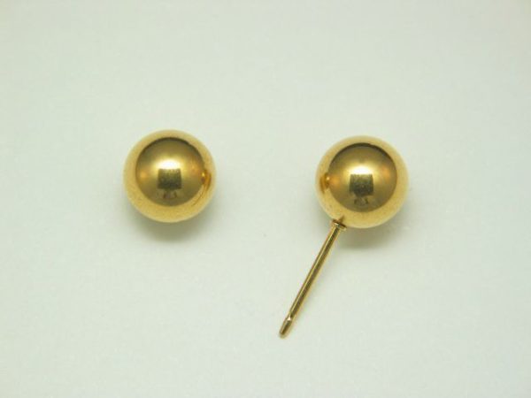 Gift Box of 5 Classic Gold Earrings  – GB011