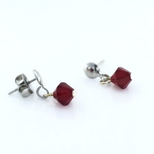 January Birthstone Garnet Earrings – JCL001