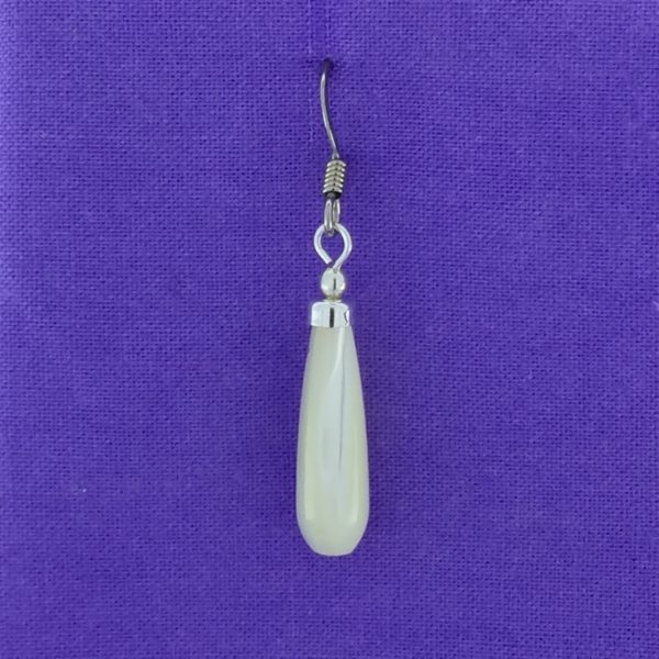 Mother Of Pearl Teardrop Earrings – JCL017