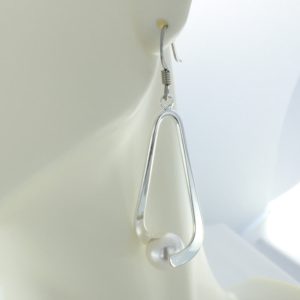 Pearl in Long Silver Drop Earrings – JCL037