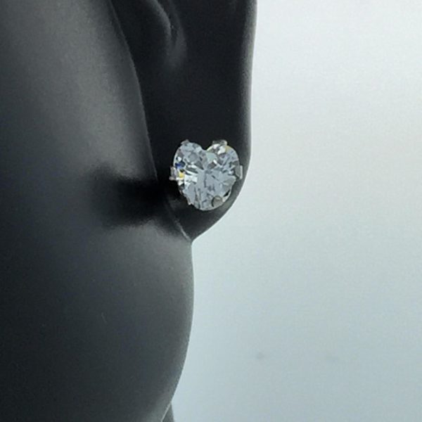 5x5mm Heart-Cut Cubic Zirconia Silver Earrings – JAZ468S