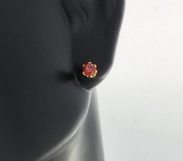 3mm Cubic Zirconia January Birthstone Earrings – JAZ101G