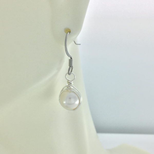 Silver Wire-wrapped Pearl Earrings – JCL113