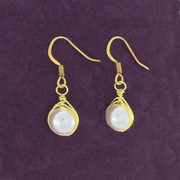 Gold Wire-wrapped Pearl Earrings – JCL114