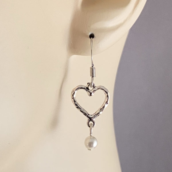 Heart with Pearl Earrings – JCL139