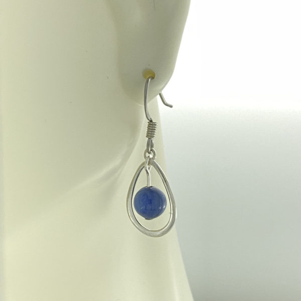 Blue Kyanite with Silver Teardrop Earrings – JCL151