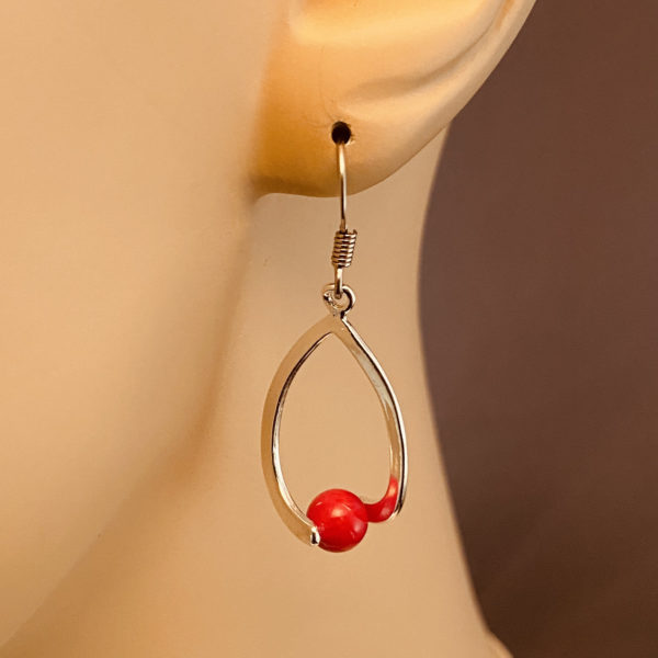 Red Coral in Silver Drop Earrings – JCL157
