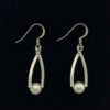hand made | Pearl Triangle Earrings