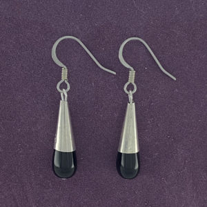 Black Onyx Teardrop with Sterling Silver Cone Earrings – JCL176