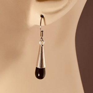 Black Onyx Teardrop with Sterling Silver Cone Earrings – JCL176