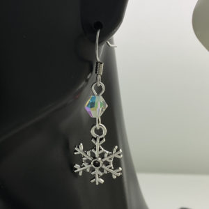 Large Snowflake with Crystal Bead Earrings – JCL183