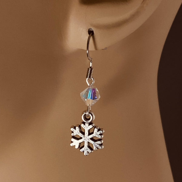 Medium Snowflake with Crystal Bead Earrings – JCL184