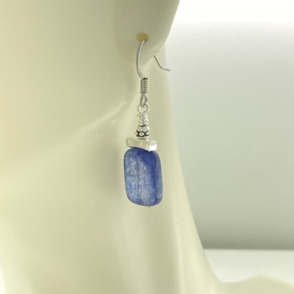 Blue Kyanite Rectangle with Silver Bar Earrings – JCL196