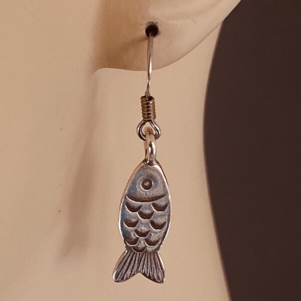 Sterling Silver Fish Earrings – JCL197