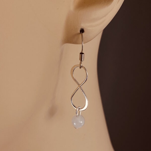 White Moonstone Bead with Sterling Silver Infinity Link Earrings – JCL211