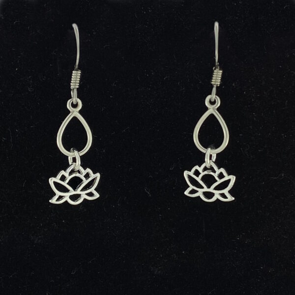 Sterling Silver Lotus with Teardrop Earrings – JCL212