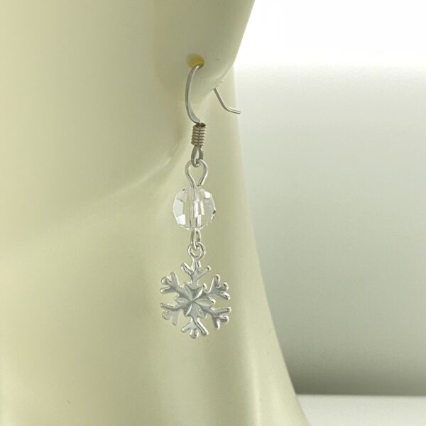 Sterling Silver Snowflake with Crystal Earrings – JCL216