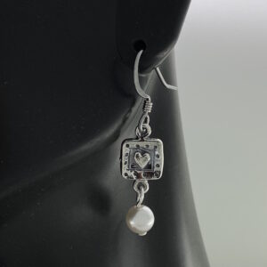 Sterling Silver Heart with Pearl Earrings – JCL220